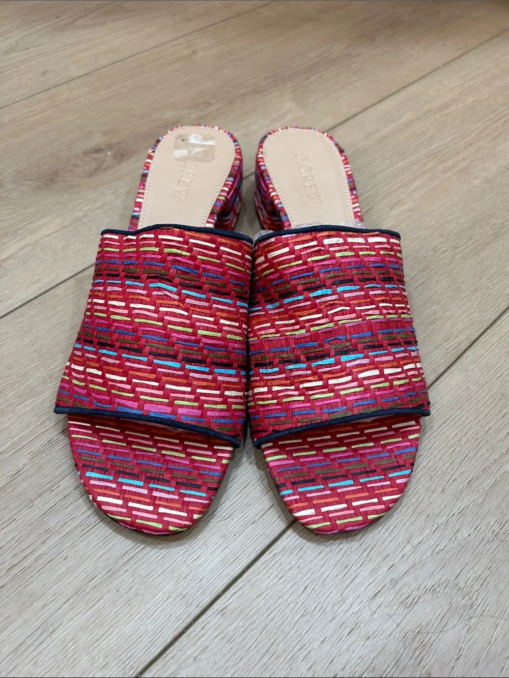 NWOT J. Crew Rainbow Raffia Mules Size 8